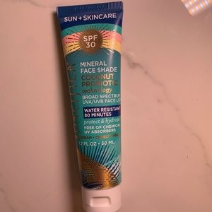 Pacifica Mineral Face Shade Sunscreen SPF 30